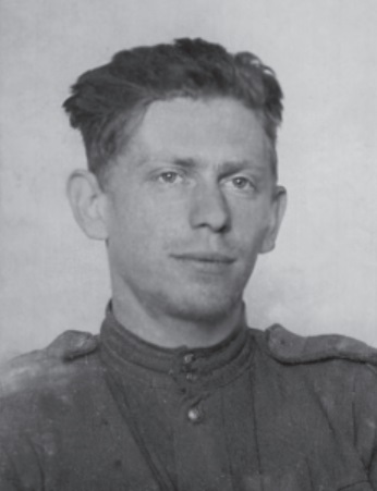 Рис. 6. Л.Г. Динесман, 1945 г.